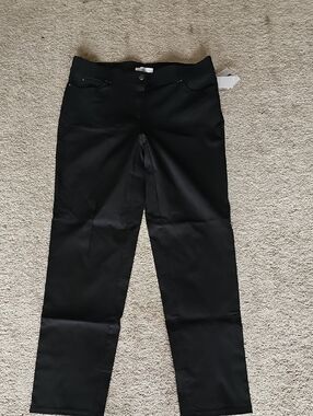 89th Madison Black Straight-Leg Women's Pants